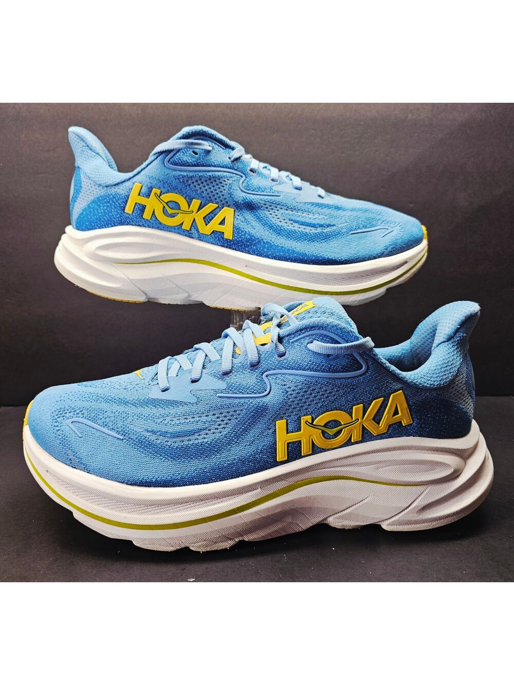Wide Hoka Men 10.5